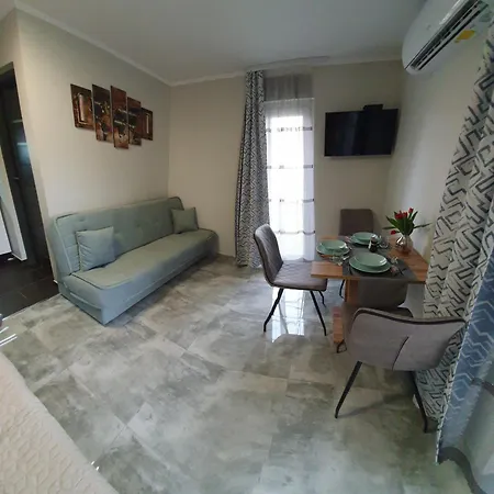 Apartament House Berekfürdő