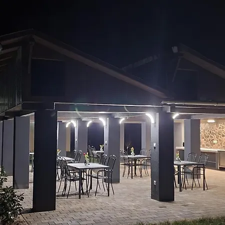 Lägenhet House Berekfürdő