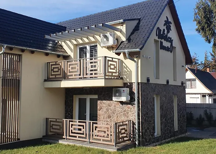 Appartement House Berekfürdő
